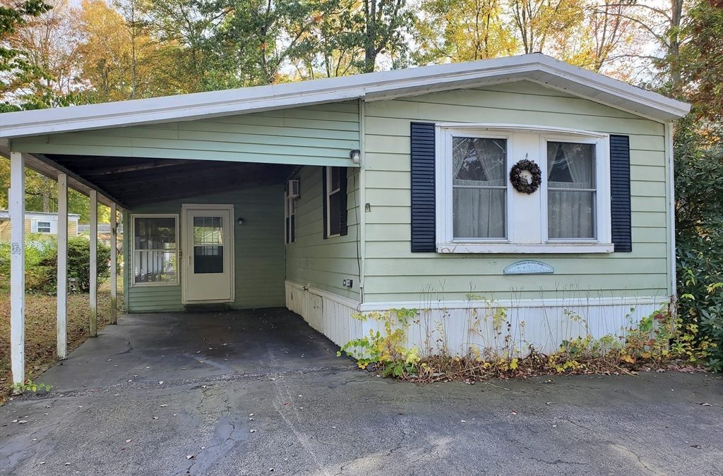 7 Second Street, Brookfield, MA 01506